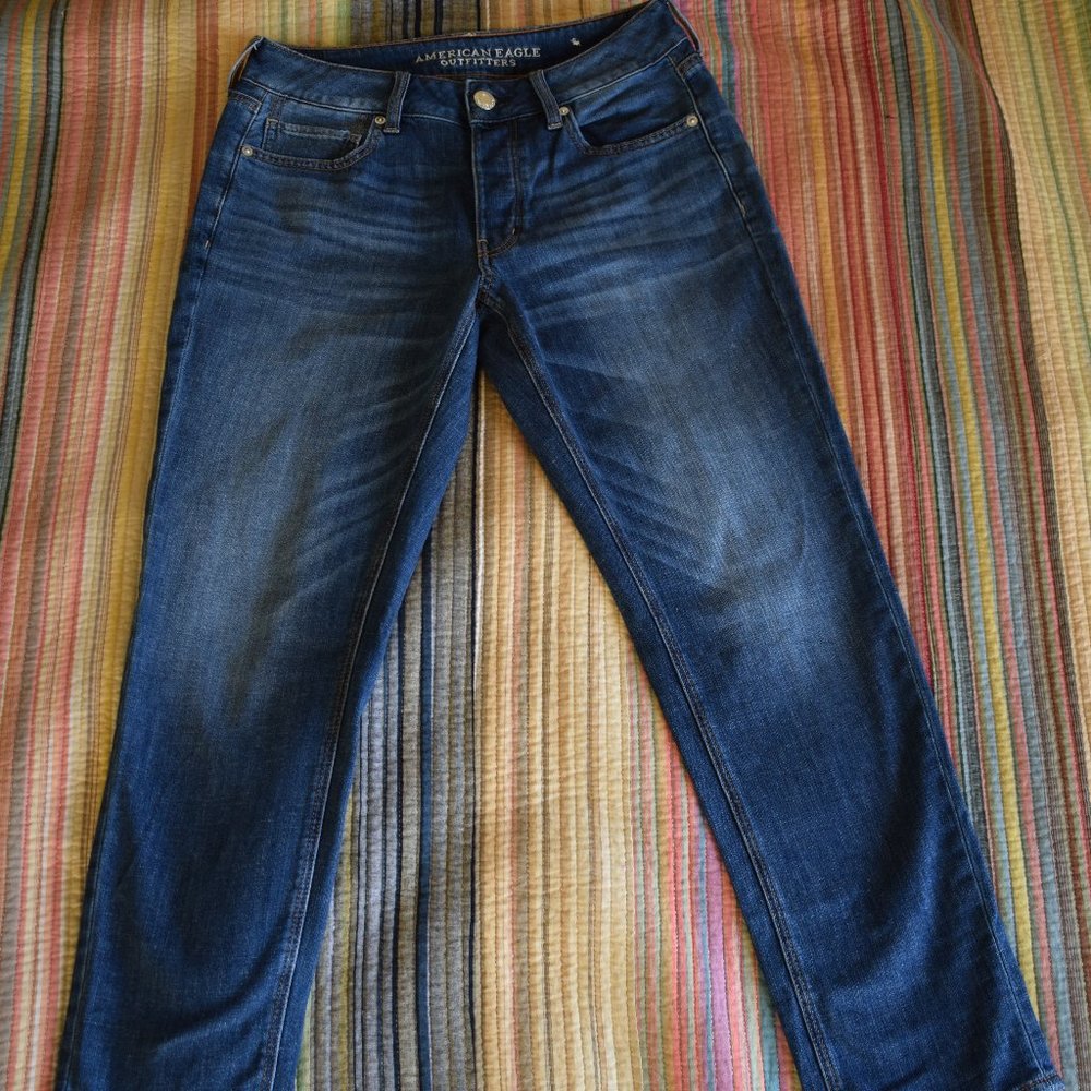 American Eagle Tomgirl Jeans Size 6 Regular